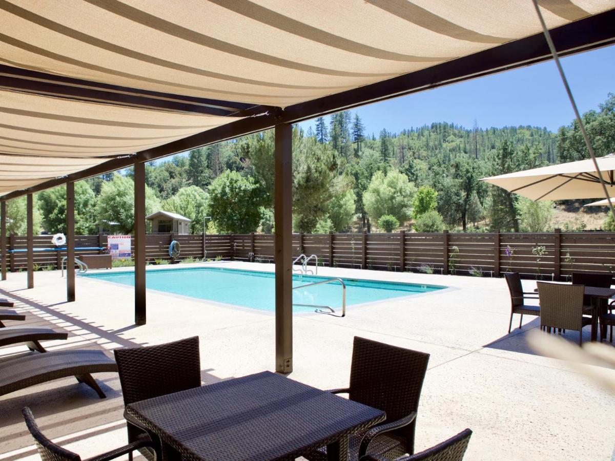 Mandala Springs Villa Cobb Buitenkant foto